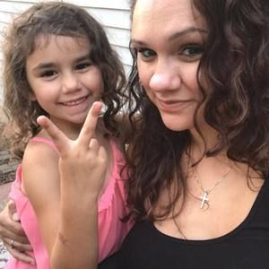 Meet your Posher, Dana